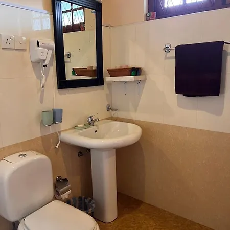 Lakeside Garden Bungalow 湖畔花园山居 Nuwara Eliya Exterior photo