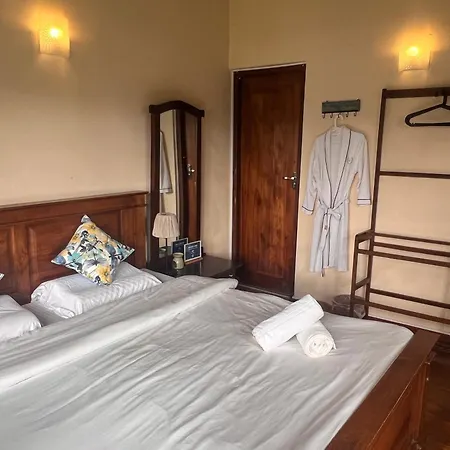 Lakeside Garden Bungalow 湖畔花园山居 Nuwara Eliya Exterior photo